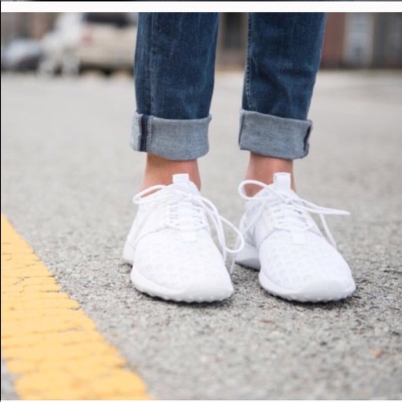 NWT Nike Juvenate w/ White WMNS💥 - Picture 6 of 8